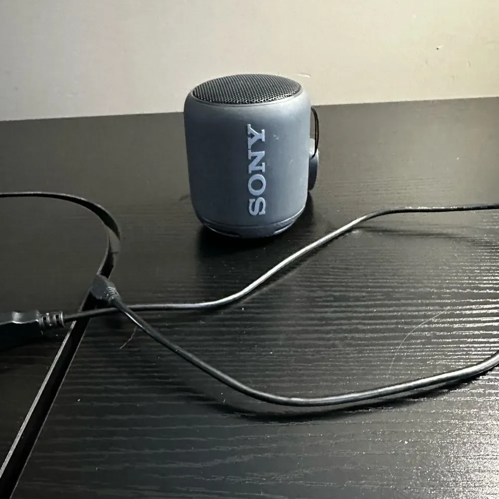 Sony SRS-XB10 Wireless Bluetooth speaker - Black